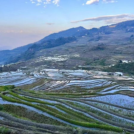 Yuanyang Flower And Horse Inn Ngoại thất bức ảnh